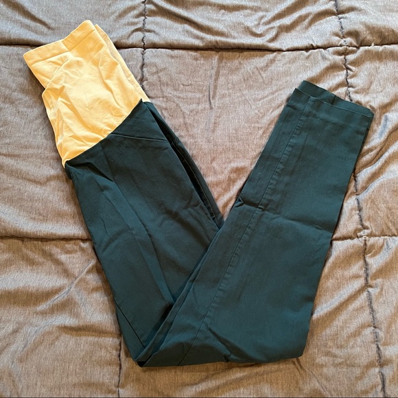 Motherhood Maternity Pants - Green Motherhood Maternity Pants Size Small Business Casual Office Trousers
